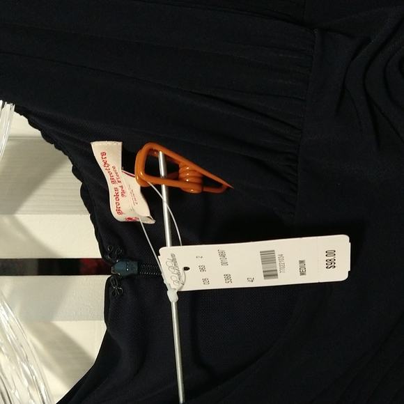 NWT BROOKS BROTHERS Ruched Jersey Dress in Navy - Picture 6 of 9